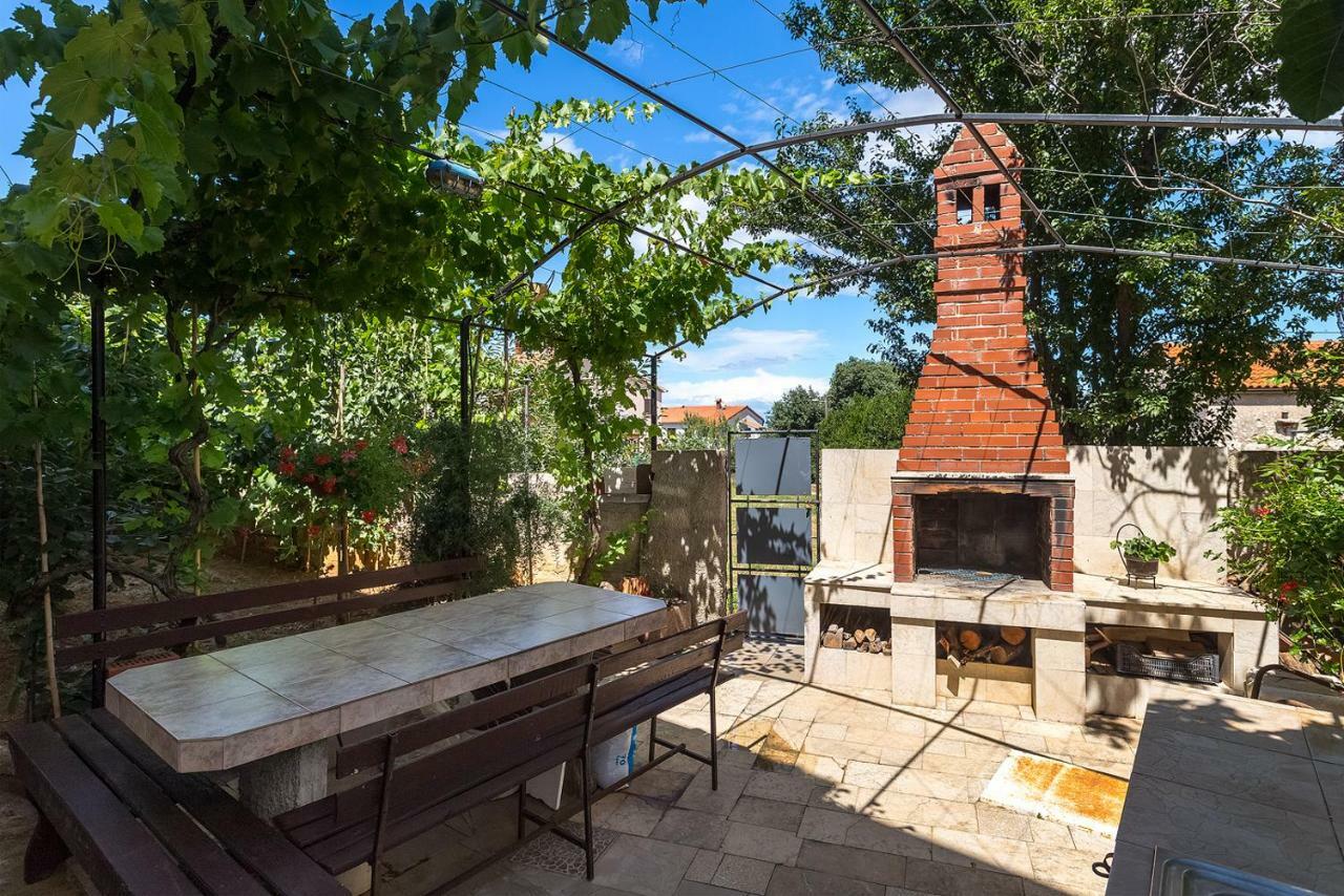 Apartman D&D, Dvorine 63 Banjole Exterior foto